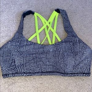 Lululemon sports bra